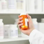 La imagen 1 de la Empresa DROGUERÍA Y MINIMARKET FARMACENTER EL ALBERGUE Farmacia en Buga VAC