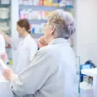 La imagen 3 de la Empresa DROGUERÍA Y MINIMARKET FARMACENTER EL ALBERGUE Farmacia en Buga VAC