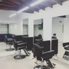 La imagen 2 de la Empresa GRAN SALÓN ALTA PELUQUERÍA Salón de belleza en Medellín ANT