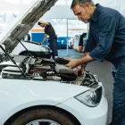 La imagen 4 de la Empresa LUBRICERON LA AUTOPISTA Tienda de accesorios de automóviles en Cali VAC