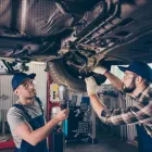 La imagen 2 de la Empresa REPARAUTOS CASTRO Taller de reparación de automóviles en Manizales CAL