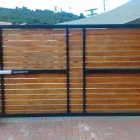 La imagen 9 de la Empresa SEGUTRONIX PUERTAS AUTOMATICAS en Bogota DC