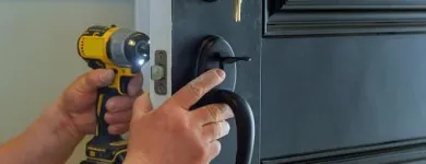 La imagen 3 de la Empresa ALMACÉN ELECTRO AVENDAÑO Instalación de puertas en Cali VAC