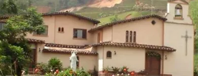 La imagen 1 de la Empresa CASA DE RETIROS Y CONVIVENCIAS SANTA CRUZ Hotel en Medellín ANT