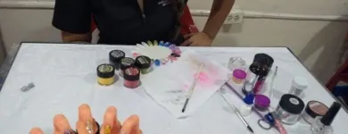 La imagen 6 de la Empresa ESCUELA TÉCNICA DE BELLEZA HOLLIDAYS Salón de belleza en Ibagué TOL