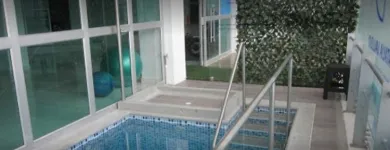 La imagen 1 de la Empresa FISIO ACUÁTICA NATALIA VALLEJO Spa con masajes en Manizales CAL