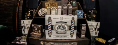 La imagen 2 de la Empresa LA GOLDEN STREET BARBER - PUB Barbería en Ibagué TOL