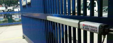 La imagen 8 de la Empresa SEGUTRONIX PUERTAS AUTOMATICAS en Bogota DC