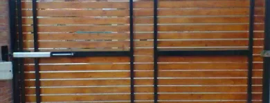 La imagen 9 de la Empresa SEGUTRONIX PUERTAS AUTOMATICAS en Bogota DC