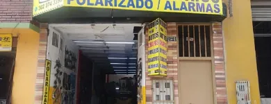 La imagen 4 de la Empresa SERVIPUERTAS BOGOTA Taller de reparación y reemplazo de vidrios de automóviles en Bogotá, D.c. CUN