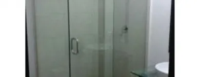 La imagen 4 de la Empresa VIDRIOS LA 30 Fabricante de vidrio en Ibagué TOL