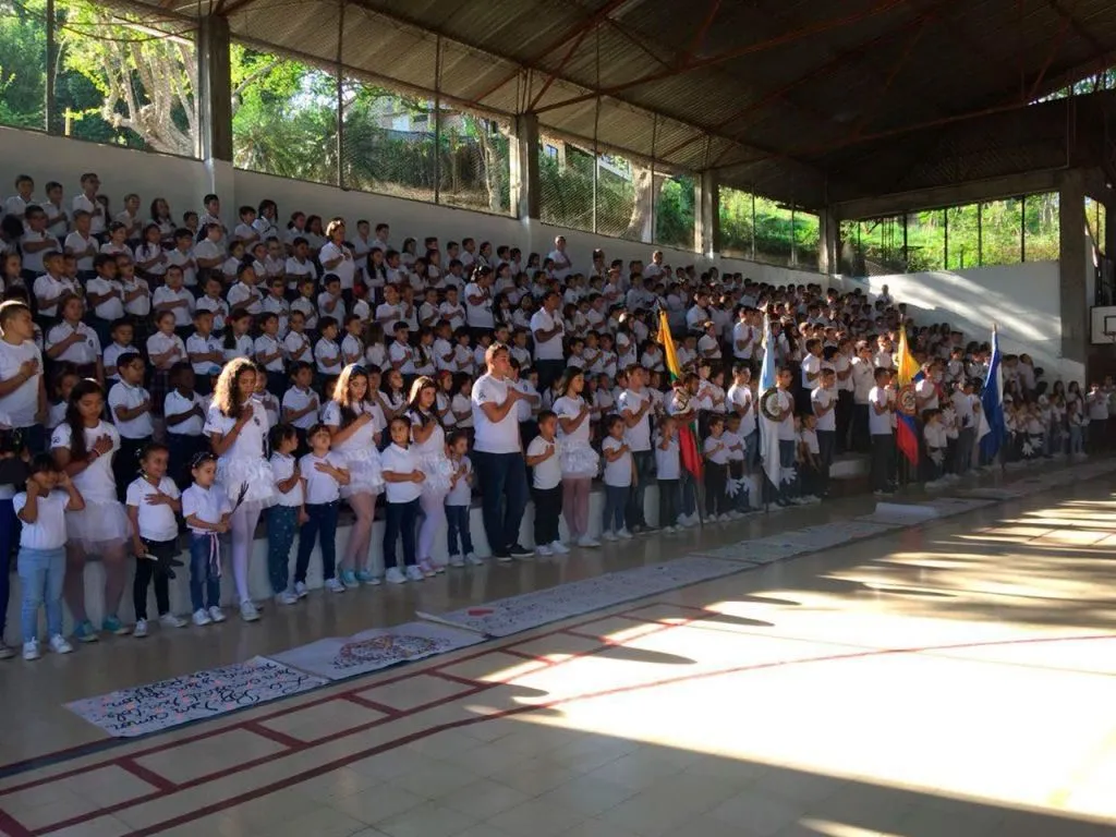 La imagen 4 de la Empresa LICEO DE LOS ANDES FUNED