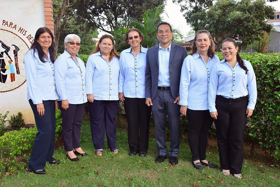 La imagen 3 de la Empresa COLEGIO REINA DE PAZ