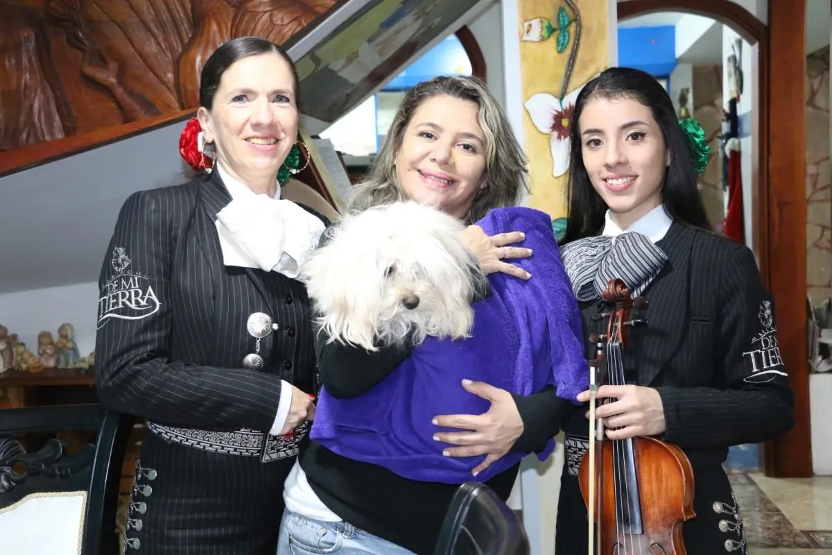 La imagen 6 de la Empresa MARIACHI DE MI TIERRA