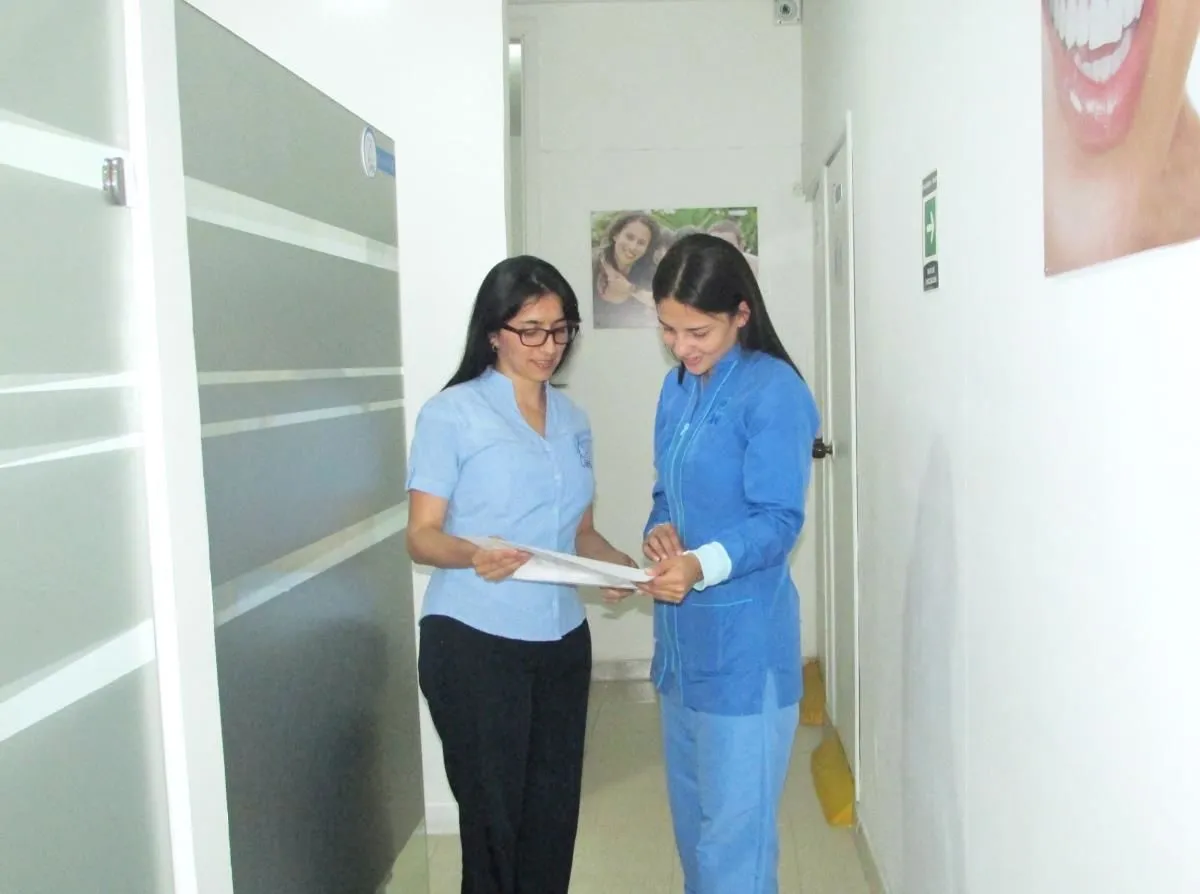 La imagen 5 de la Empresa MC DENTAL CLINIC