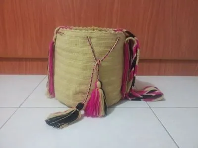 La imagen 7 de la Empresa MOCHILAS Y SOMBREROS