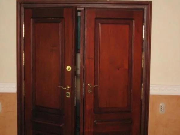 La imagen 1 de la Empresa PUERTAS DE ALTA SEGURIDAD LA COLMENA
